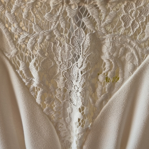 HOLIDAY SALE Gianni Bini White Cream Elegant Party Dress - Picture 3 of 6